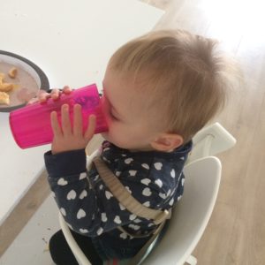What's on mama's mind reflo smart drinking cup