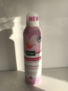 Kneipp body lotion mousse amandelbloesem