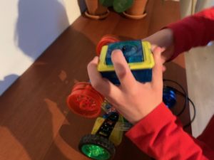 SmartGames Geo Smart Flipbot