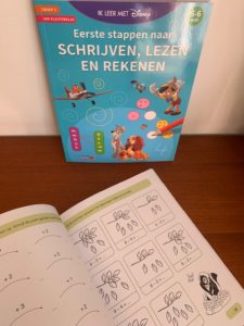 Eerste stappen naar schrijven lezen en rekenen
