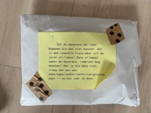 Charlie and the party factory muziekaalpak 2