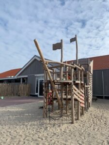 roompot Beach resort nieuwvliet bad speeltuin