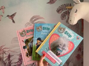 Stip pony op avontuur