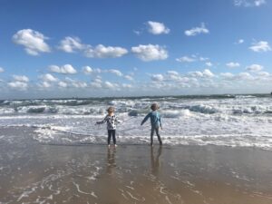 zee met kinderen