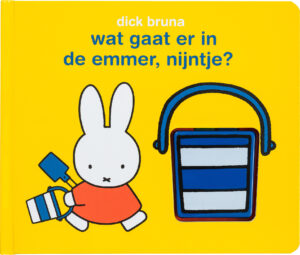 nijntje boek met rammelaar