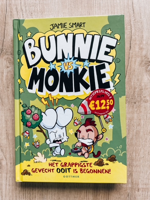 bunnie vs monkie deel 1