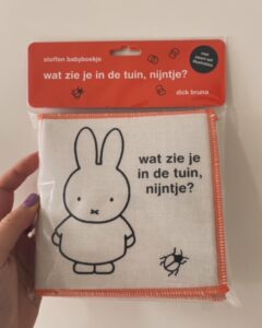 wat zie je in de tuin nijntje